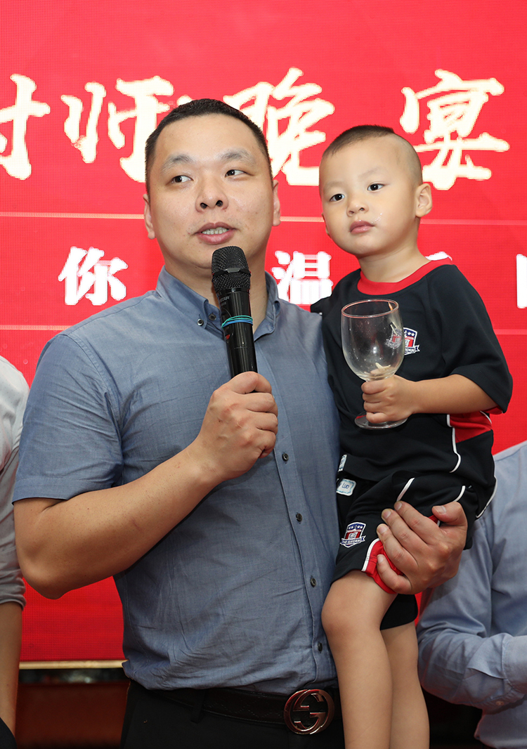 爱游戏网页版注册（中国区）官方网站
大学